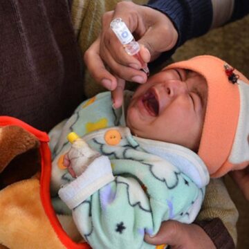 सरकारी अस्पताल में 12 बच्चों को पोलियो ड्रॉप की जगह सैनिटाइजर पिलाया