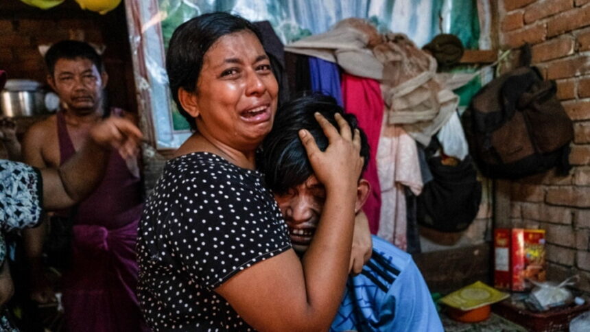 म्यांमार में ‘ऑर्म्ड फोर्सेज डे’ के मौके पर खूनी संघर्ष, बच्चों समेत 114 लोगों की मौत
