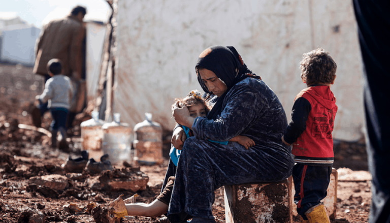 सीरियाई नागरिकों को यातनाएं दी गईं, पिंजरों में परेड कराई गई, कई हुए अपंग: UN