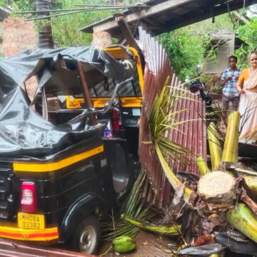 तौकते की तबाही में अब तक 8 की मौत, मुंबई-गुजरात की ओर तेजी से बढ़ रहा तूफान
