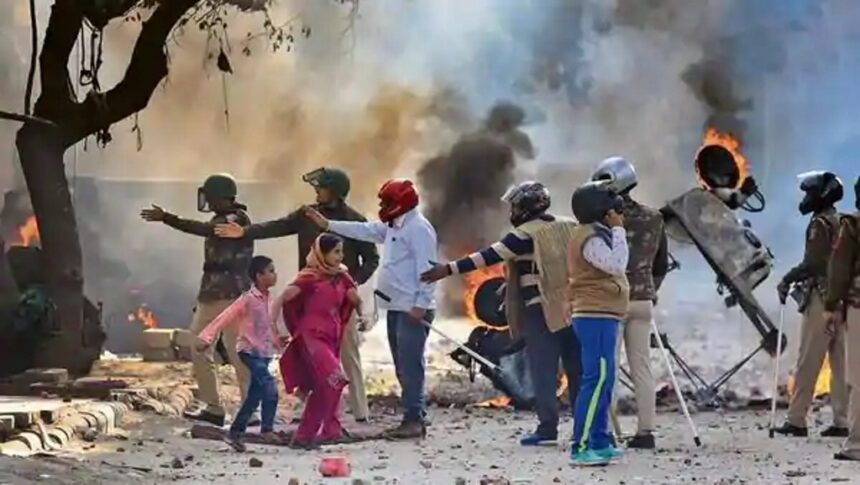 दिल्ली दंगा: मुस्लिम शख्स की हत्या करने के मामले में 7 के खिलाफ आरोप तय