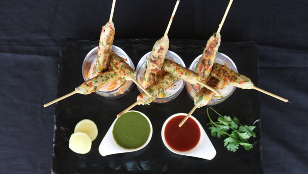 चिकन गिलाफी कबाब होता है बेहद लजीज, आज ही बनाएं और यहां देखें रेसिपी