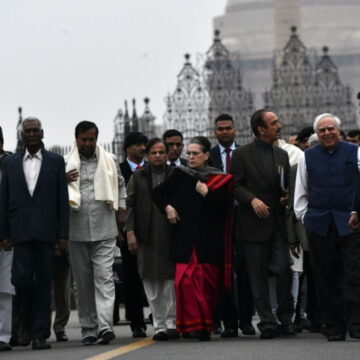 कांग्रेस ने मानसून सत्र से पहले गठित किया संसदीय टीम, G-23 नेताओं को भी जगह