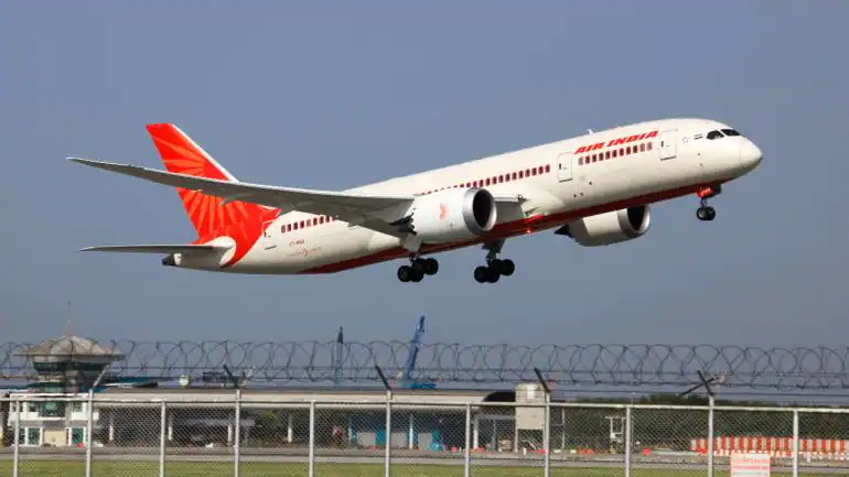 एयर इंडिया को टाटा संस ने खरीदा, लगाई सबसे अधिक 18,000 करोड़ की बोली 