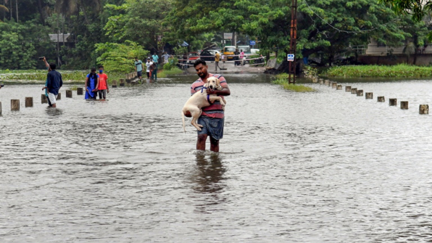 केरल में बारिश ने मचाई भारी तबाही, 18 की मौत, दर्जनों लापता, रेस्क्यू ऑपरेशन जार