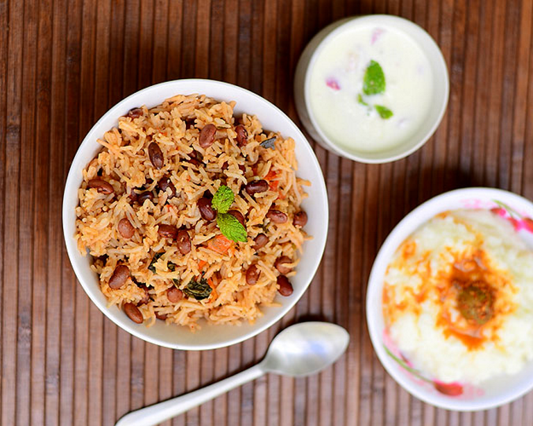 बहुत खा लिया राजमा-चावल, अब बनाएं राजमा पुलाव, जानें लजीज डिश की रेसिपी