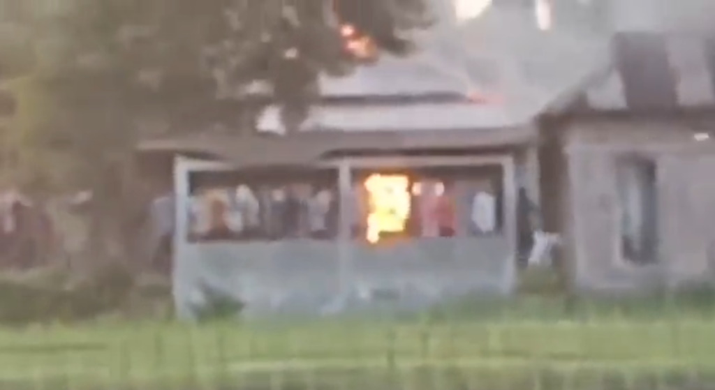 त्रिपुरा में पिछले 5 दिनों में 12 मस्जिदों पर हमला, कई दुकान और मकान आग के हवाले