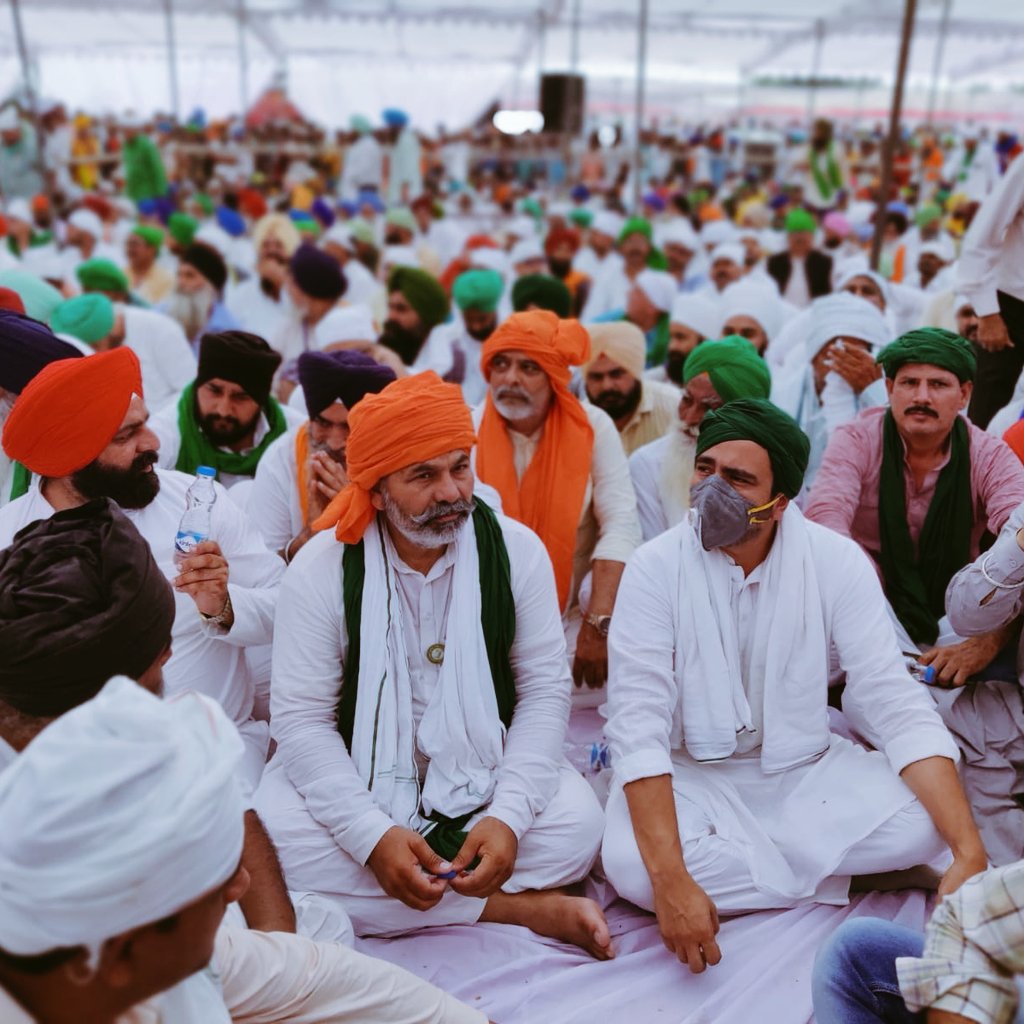 लखीमपुर में किसानों की आत्मा की शांति के लिए अंतिम अरदास शुरू, प्रियंका-जयंत पहुंचे