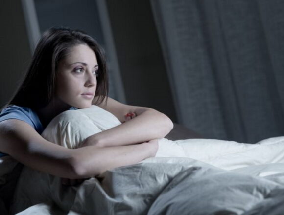 नींद की समस्‍या कर देगा आपकी सेहत खराब, बेहतर नींद के लिए क्या करें?