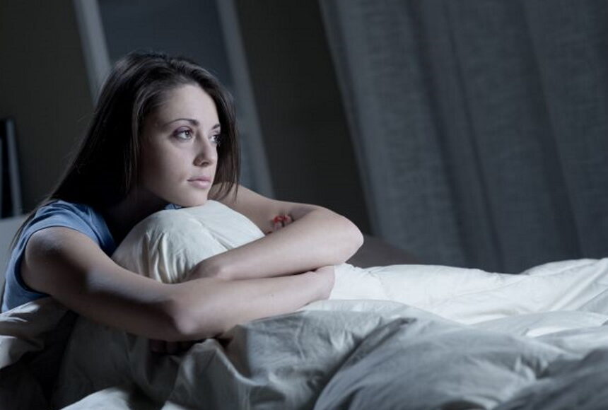 नींद की समस्‍या कर देगा आपकी सेहत खराब, बेहतर नींद के लिए क्या करें?