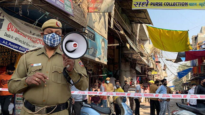 दिल्ली में वीकेंड कर्फ्यू खत्म, पाबंदियों से राहत, पर ये चीजें रहेंगी बंद